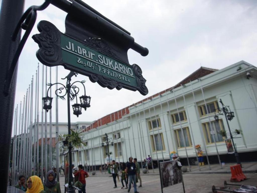 Raffleshom Hotel Bandung Zewnętrze zdjęcie