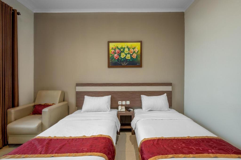 Raffleshom Hotel Bandung Zewnętrze zdjęcie